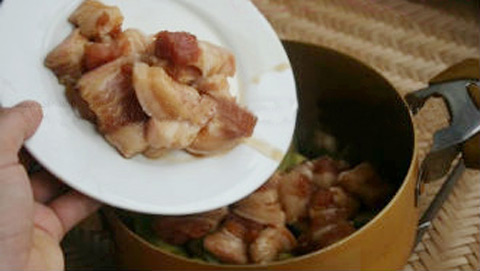 Cá kho chuối xanh - món ngon dân dã - 7