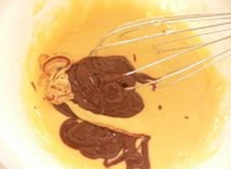 Nướng bánh socola không cần lò - 3