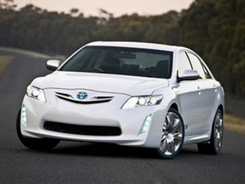 Toyota tăng giá bán một số mẫu xe - 1