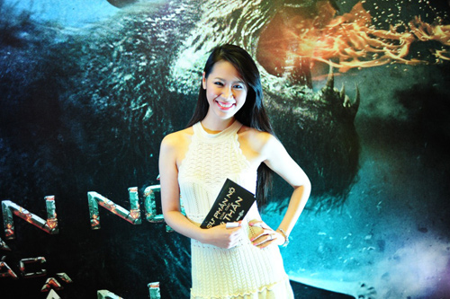 Angela Phương Trinh vai trần vẫn sến, Phim, Angela Phuong Trinh,Wrath Of The Titans, Su phan no cua cac vi than, Doan trang, Ngoc quyen, anh khoa, Minh quan, tuan tu, dien vien, phim moi, phim chieu rap