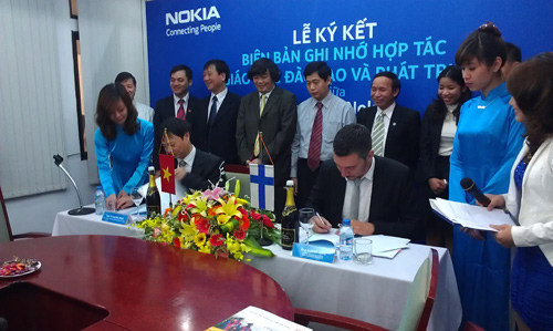 Nokia Đông Dương phát triển hệ cộng sinh di động tại 2 trường ĐH lớn tại HN, Đầu tư, Thị trường - Tiêu dùng, 