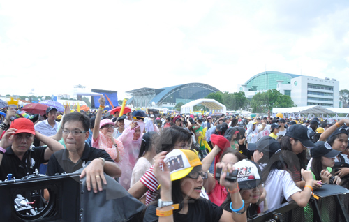 Trực tuyến Đại nhạc hội SoundFest, Ca nhạc - MTV, Big Bang, Big Bang den Viet Nam, dai nhac hoi SoundFest, Buc Tuong, Tien Dat, ca si, tin tuc