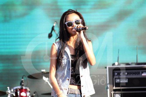 Trực tuyến Đại nhạc hội SoundFest, Ca nhạc - MTV, Big Bang, Big Bang den Viet Nam, dai nhac hoi SoundFest, Buc Tuong, Tien Dat, ca si, tin tuc