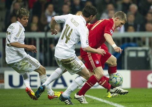 Real: Xong Barca, giờ là Bayern!, Bóng đá Tây Ban Nha, Bóng đá, real, real thang barca, real thang sieu kinh dien, barca vs real, vo dich la liga, chien thang cua real, sieu kinh dien, ronaldo ghi ban, mourinho, real gap bayern, real vs bayern, champions league, bongda, bong da 24h, ket qua bong da, bao bong da