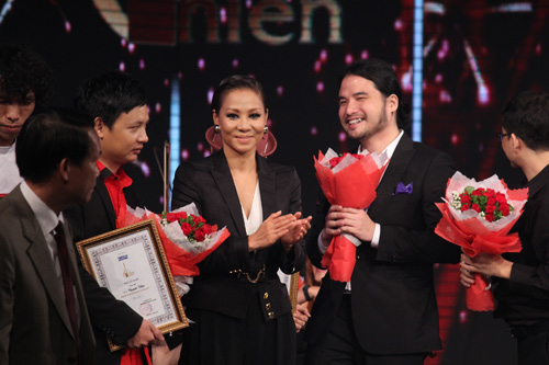 Thu Minh trắng tay giải Cống hiến, Ca nhạc - MTV, Thu Minh, Tung Duong, My Linh, Ho Ngoc Ha, Cong hien, trao giai, trang tay, ca si, tin tuc