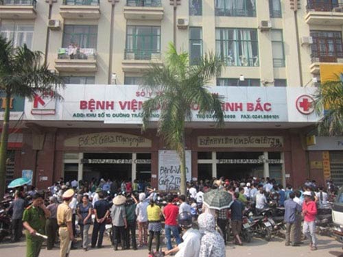 BV bị mang quan tài đến mở cửa trở lại, Tin tức trong ngày, san phu chet oan, thai phu chet oan, nguoi chua cua ma, thai phu chet, bac si, benh nhan, san phu bac ninh, mang quan tai den benh vien, bao, tin nhanh, tin hot, tin tuc