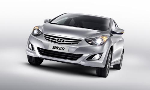 Hyundai Elentra:Trẻ trung, năng động - 4