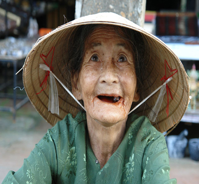NHỮNG BÀI CƯỜI NHẤT TRÊN HỘI QUÁN CƯỜI
Hình ảnh khó đỡ của đàn bà và... phụ nữ

Gặp Nhau Cuối Tuần trên tàu Titanic


Em đã trở lại, khờ dại hơn xưa

