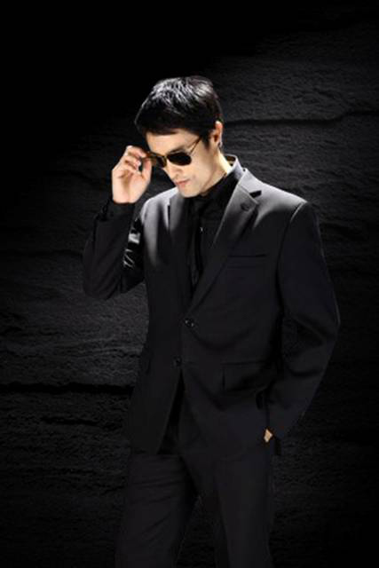 Bộ sưu tập thời trang của Johnny Trí Nguyễn - 1
