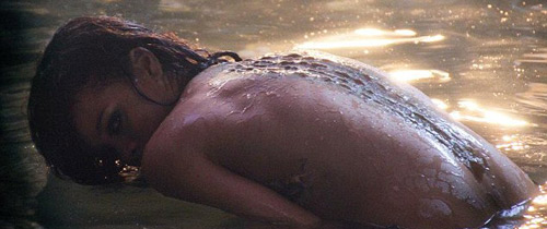 Rihanna để ngực trần vẽ bodypainting, Ca nhạc - MTV, rihanna, Battleship, mat me, nhap vien, ngoi sao ca nhac, ngoi sao dien anh, sao hollywood, phim, ca nhac