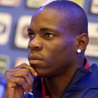 HOT: Balotelli từ chối Milan