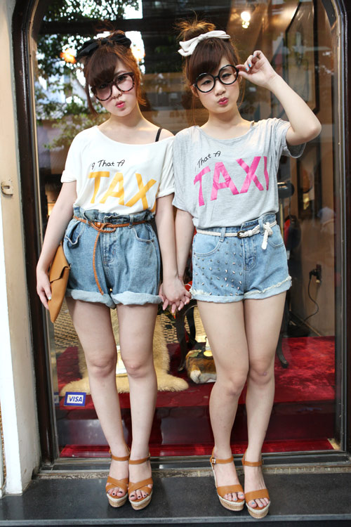 Crop top khoe eo thon trên phố Việt, Video clip Thời trang, Thời trang, crop top, xuan he 2012, video, thoi trang bon mua, mac dep, thieu nu viet, thoi trang, ao phong, ao ngan, ao rong