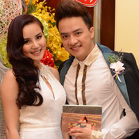 Cao Thái Sơn rạng rỡ mừng Vy Oanh