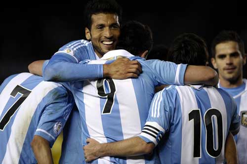 Argentina - Ecuador: Đẳng cấp ngôi sao, Các giải bóng đá khác, Bóng đá, video argentina - ecuador, argentina vs ecuador, vong loai world cup 2014, world cup 2014, lionel messi, messi, bong da, video ban thang, bong da 24h, bao bong da, ket qua bong da, lichh thi dau bong da, euro