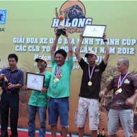 Khanh "cá mè" vô địch Hạ Long Challenge 2012