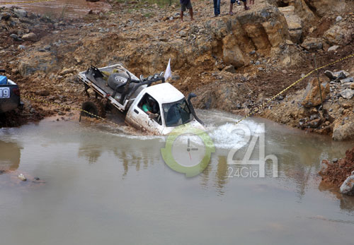 Khanh "cá mè" vô địch Hạ Long Challenge 2012, Các môn thể thao khác, Thể thao, Offroad, CLB Offroad Ha Noi, Ha Long Challenge 2012, nha vo dich, dua xe, dua xe dia hinh, o to, xe may, CLB Offroad, xe dua, dua xe o to