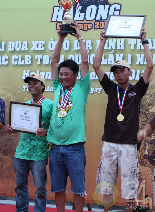 Khanh "cá mè" vô địch Hạ Long Challenge 2012, Các môn thể thao khác, Thể thao, Offroad, CLB Offroad Ha Noi, Ha Long Challenge 2012, nha vo dich, dua xe, dua xe dia hinh, o to, xe may, CLB Offroad, xe dua, dua xe o to