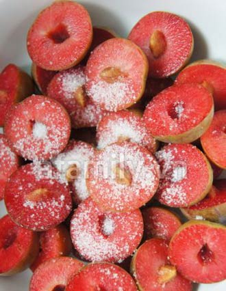 Thòm thèm mận hậu dầm chua ngọt - 5