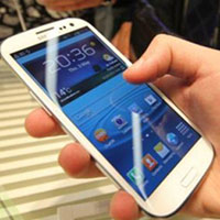 HOT: Apple đòi cấm Samsung Galaxy S3 tại Mỹ