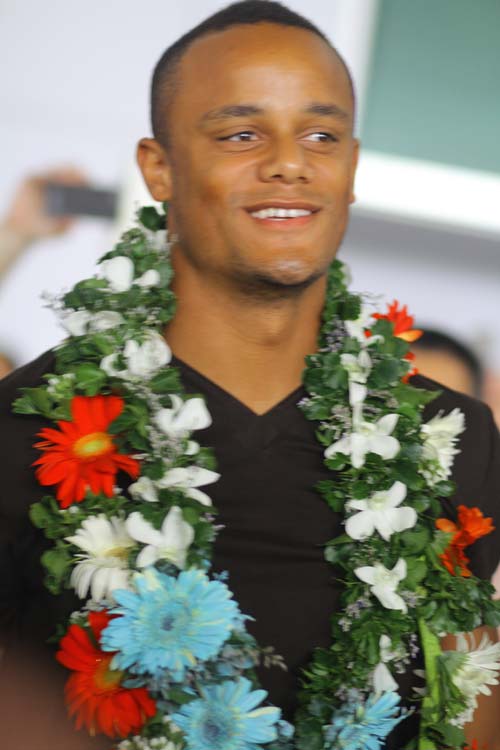 Kompany đã đến Việt Nam, Bóng đá Ngoại hạng Anh, Bóng đá, Kompany sang viet nam, vincent kompany, kompany, man city, bong da anh, premier league, ngoai hang anh, bong da, bong da 24h, ket qua bong da, bao bong da