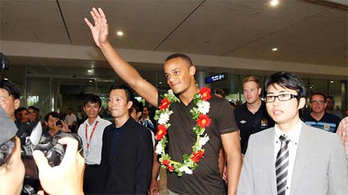 Fan háo hức đón Kompany đến Việt Nam, Bóng đá Ngoại hạng Anh, Bóng đá, Kompany sang viet nam, kompany, vincent kompany, man city, premier league, ngoai hang anh, bong da anh, bong da, ket qua bong da, bong da 24h, bao bong da