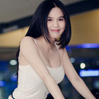Ngọc Trinh tiết lộ mẹo "đẹp cả khi ngủ"