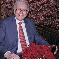 Bữa trưa hơn 3 triệu USD với tỉ phú Buffett