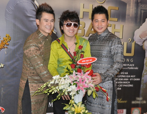 Mặc scandal, Ngân Khánh vẫn đi hát, Ca nhạc - MTV, Ngan Khanh, scandal, ban dam, Van Quang Long, Lam Vu, liveshow, ca si, tin tuc