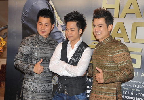 Mặc scandal, Ngân Khánh vẫn đi hát, Ca nhạc - MTV, Ngan Khanh, scandal, ban dam, Van Quang Long, Lam Vu, liveshow, ca si, tin tuc