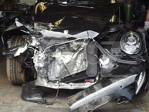 “Gái hư” Lohan đâm nát bét đầu Porsche, Xe xịn, Ô tô - Xe máy, Lindsay Lohan, Lohan bi tai nan, Gai hu Lohan tai nan xe, Lindsay Lohan dam nat bet Porsche, Lohan dam nat bet dau Porsche, Lohan, Gai hu Lohan, o to, gai hu, tai nan xe, tin o to, Lindsay Lohan bi dam xe, Lindsay Lohan lai Porsche, Porsche 911