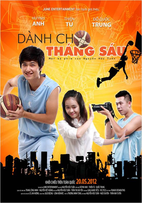 Phim nội, phim ngoại: Trứng chọi đá, Hậu trường phim, Phim, Phim he 2012, Phim Viet, Phim Hollywood, Gia su nu quai, Danh cho thang 6, The Avengers, Bạch Tuyết và thợ săn hay Madagasca 3, Phim chieu rap 2012
