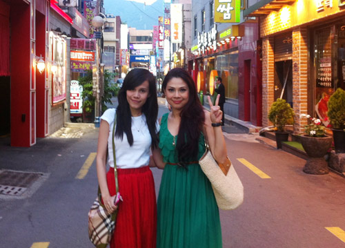 Đan Trường, Thanh Thảo tình tứ tại xứ Hàn, Sao ngoại-sao nội, Ca nhạc - MTV, Dan Truong, Thanh Thao, tinh tu, Han Quoc, Thuy Anh, luu dien, nuoc ngoai, ca si, tin tuc