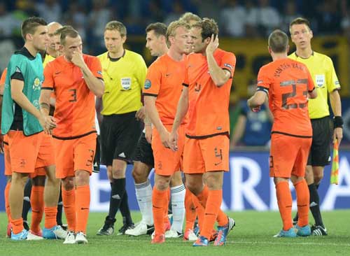 ĐT Hà Lan: Thay đổi và chờ vận may, Bóng đá, ha lan, doi tuyen ha lan, marwijk, persie, sneijder, robben, huntelaar, euro, euro 2012, lich thi dau euro 2012, bong da, bong da 24h, ket qua bong da, bao bong da