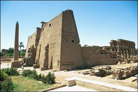 Khám phá thung lũng 'xác chết' ở Luxor, Du lịch, du lich, du lich viet nam, du lich the gioi, du lich 2012, kinh nghiem du lich, du lich chau au, du lich chau a, kham pha the gioi, dia diem du lich