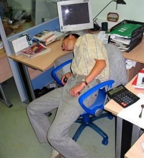 Hài hước với chứng nghiện máy tính (1), Cười 24H, tranh vui, anh vui, anh dep, tranh dep, nghiện máy tinh, tranh cuoi, bao, hoi quan cuoi, cuoi 24h