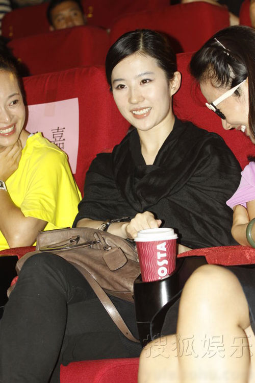 Lưu Diệc Phi dịu dàng, xinh tươi, Phim, Luu diec phi,ly bang bang,duong mich,dien vien trung quoc,trieu van trac,my nhan hoa ngu,hau truong phim,thien nu u hong,cach mang tan hoi,cung toa tam ngoc,hoa bi 2,tin tuc