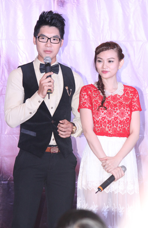 Thu Thủy: Cặp với Nam Thành không vì BNHV, Ca nhạc - MTV, Nam Thanh, Thu Thuy, Buoc nhay hoan vu, BNHV, MV, ca si, tin tuc