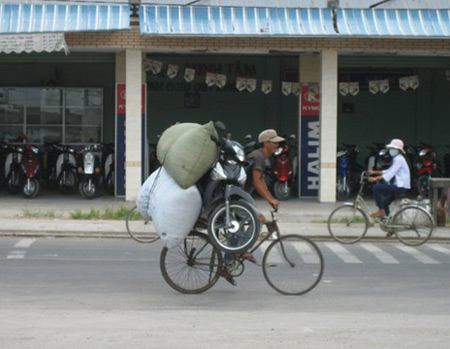 Những ảnh độc đáo chỉ có ở Việt Nam (55), Cười 24H, chi co o viet nam, tranh vui, anh vui, tranh hai, bao, hoi quan cuoi, cuoi 24h