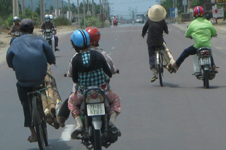 Những hình ảnh chỉ có ở Việt Nam (65), Tranh vui, Cười 24H, chi co o viet nam, tranh vui, tranh hai, anh vui, anh hai, bao, cuoi 24h