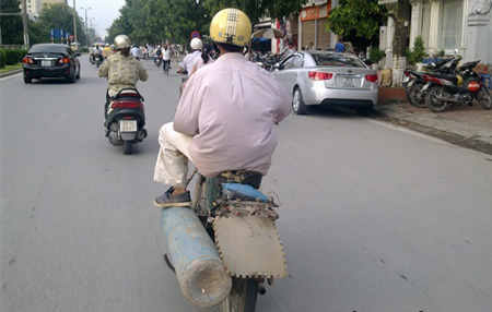Những hình ảnh chỉ có ở Việt Nam (65), Tranh vui, Cười 24H, chi co o viet nam, tranh vui, tranh hai, anh vui, anh hai, bao, cuoi 24h