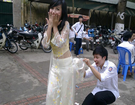 Những ảnh khó đỡ của chị em (5), Cười 24H, tranh vui, anh vui, chi em kho do, chi em hai huoc, tranh hai, bao, hoi quan cuoi, cuoi 24h