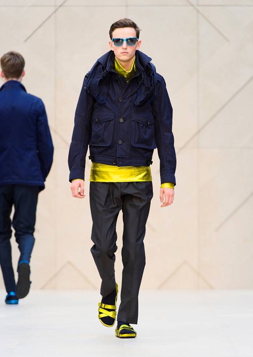 Burberry trình diễn ấn tượng tại Milan, Thời trang,