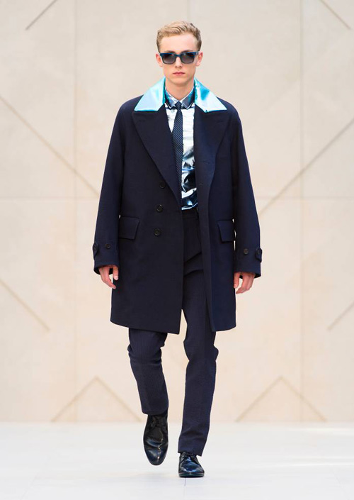 Burberry trình diễn ấn tượng tại Milan, Thời trang,