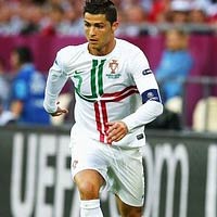 HOT: Del Bosque tán tụng Ronaldo