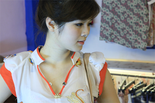 Short hoa khuấy động hè 2012, Thời trang, short hoa, short cap cao, he 2012, video