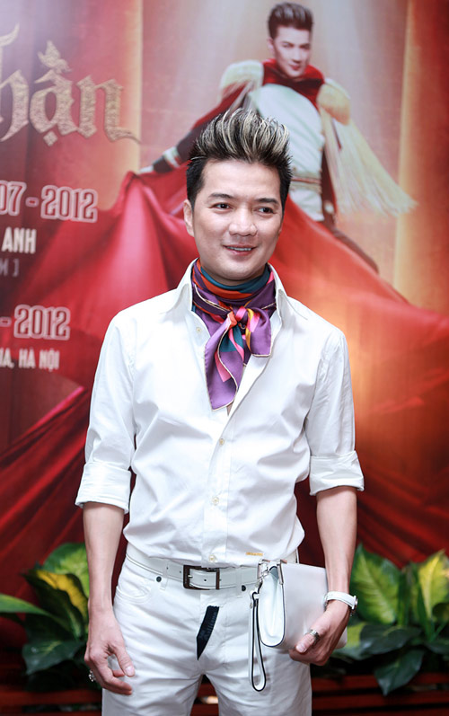 Mr. Đàm làm liveshow “khủng” nhất sự nghiệp, Ca nhạc - MTV, Dam Vinh Hung, Mr Dam, liveshow, 15 nam ca hat, so phan, ca si, tin tuc
