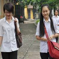 TPHCM: Sai đáp án môn tiếng Anh lớp 10