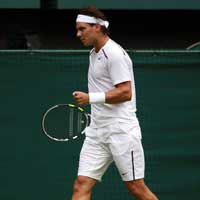 Cú nước rút ghi điểm của Nadal hay nhất Wimbledon ngày 2