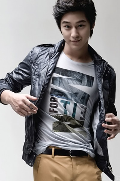 "Say nắng" vì vẻ bảnh bao của Kim Bum - 16