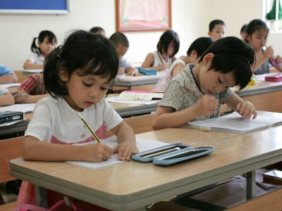 Cấm dạy trước chương trình lớp 1 - 1